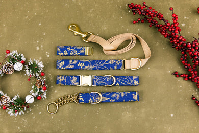 Walk In the Bark Blue Gilded Winter Floral Collar
